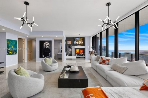 Condominio en venta en Miami, Florida, 3 dormitorios, 224.64 m2 № 2030334 - foto 7