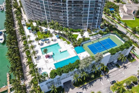 Apartamento en alquiler en Miami Beach, Florida, 2 dormitorios, 133.5 m2 № 2015415 - foto 6