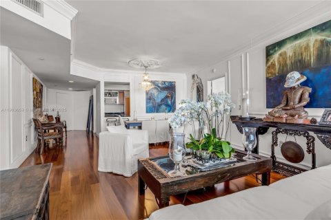 Apartamento en alquiler en Miami Beach, Florida, 2 dormitorios, 133.5 m2 № 2015415 - foto 17