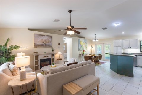 Casa en venta en Lake Placid, Florida, 3 dormitorios, 165.74 m2 № 1999658 - foto 8