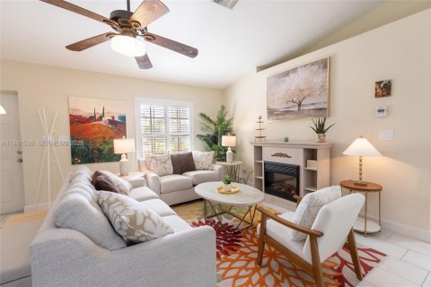 Casa en venta en Lake Placid, Florida, 3 dormitorios, 165.74 m2 № 1999658 - foto 9