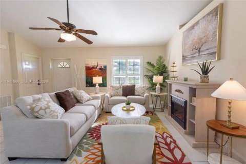 Casa en venta en Lake Placid, Florida, 3 dormitorios, 165.74 m2 № 1999658 - foto 10