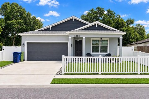 Casa en Tampa, Florida 3 dormitorios, 133.04 m2 № 2364752
