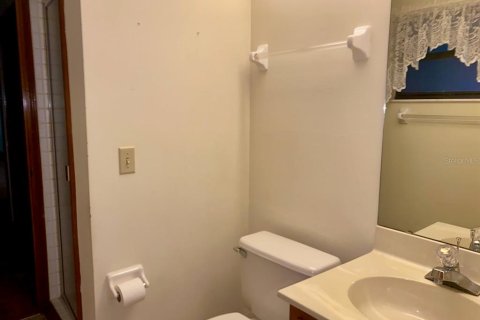 House in Sorrento, Florida 2 bedrooms, 105.54 sq.m. № 1848122 - photo 11