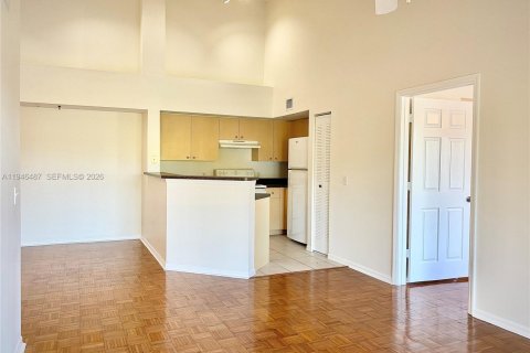 Condo in West Palm Beach, Florida, 2 bedrooms  № 2002790 - photo 4