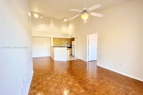 Condo in West Palm Beach, Florida, 2 bedrooms  № 2002790 - photo 5