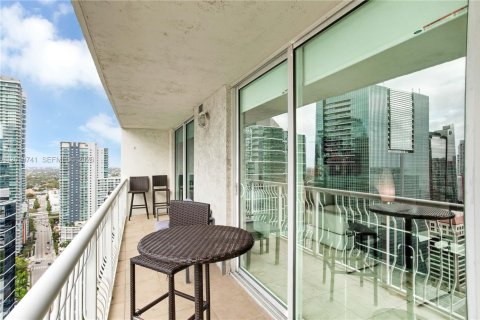 Condominio en alquiler en Miami, Florida, 2 dormitorios, 95.69 m2 № 2154407 - foto 19