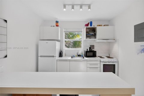 Apartment in Miami, Florida 1 bedroom, 343.37 sq.m. № 1997867 - photo 6