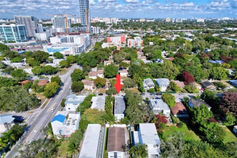 Apartment in Miami, Florida 1 bedroom, 343.37 sq.m. № 1997867 - photo 25