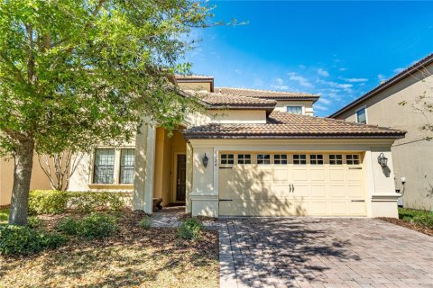 House in Davenport, Florida 6 bedrooms, 284.56 sq.m. № 1535596 - photo 3