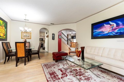 House in Orlando, Florida 4 bedrooms, 205.78 sq.m. № 1851100 - photo 2