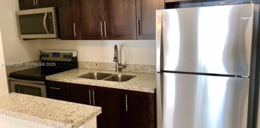 Appartement à Miami, Floride 1 chambre, 921.22 m2 № 1995136