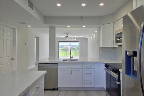 Condo à Delray Beach, Floride, 2 chambres  № 2426791