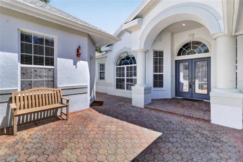 House in Tampa, Florida 5 bedrooms, 296.45 sq.m. № 2198819 - photo 10