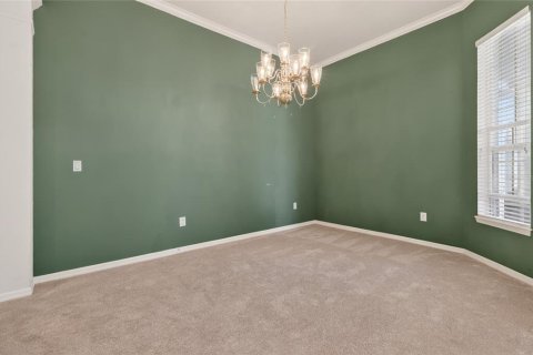 House in Tampa, Florida 5 bedrooms, 296.45 sq.m. № 2198819 - photo 15