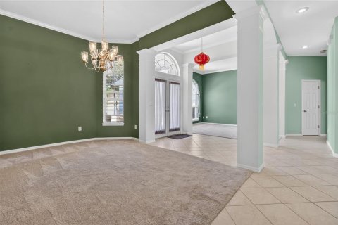 House in Tampa, Florida 5 bedrooms, 296.45 sq.m. № 2198819 - photo 14
