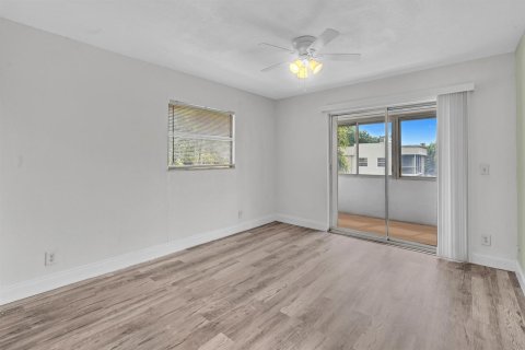 Condo in Delray Beach, Florida, 2 bedrooms  № 2082594 - photo 18