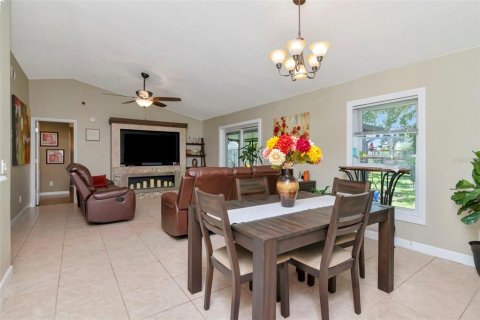 Villa ou maison à vendre à Tampa, Floride: 3 chambres, 135.82 m2 № 1826438 - photo 17