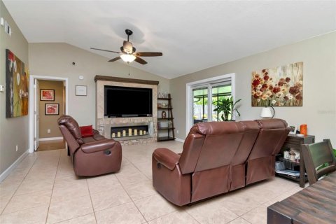 Villa ou maison à vendre à Tampa, Floride: 3 chambres, 135.82 m2 № 1826438 - photo 9
