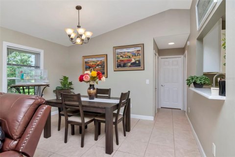 Villa ou maison à vendre à Tampa, Floride: 3 chambres, 135.82 m2 № 1826438 - photo 18