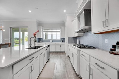 Casa en alquiler en Loxahatchee Groves, Florida, 5 dormitorios, 368.17 m2 № 1947464 - foto 8