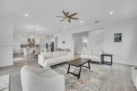 Casa en alquiler en Loxahatchee Groves, Florida, 5 dormitorios, 368.17 m2 № 1947464 - foto 3