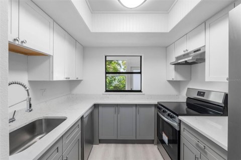 Condo in Indian Rocks Beach, Florida, 2 bedrooms  № 2151045 - photo 23