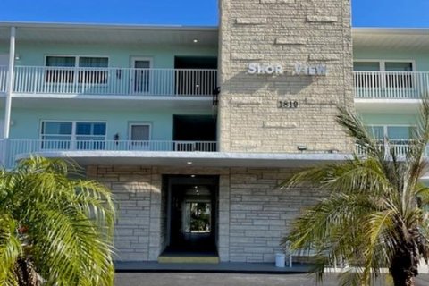 Condominio en venta en South Pasadena, Florida, 1 dormitorio, 94.76 m2 № 1510322 - foto 1