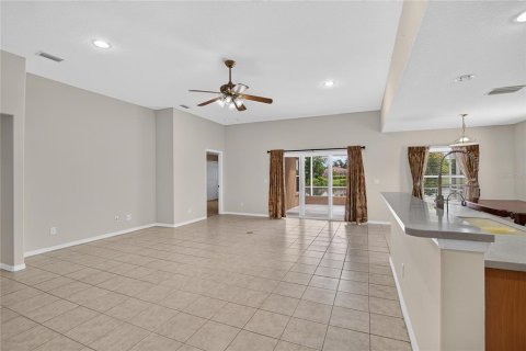 Villa ou maison à vendre à Bradenton, Floride: 4 chambres, 225.66 m2 № 2408728 - photo 17