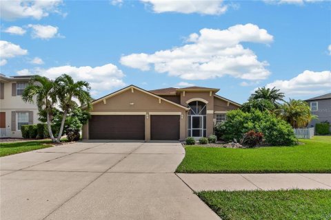 Villa ou maison à Bradenton, Floride 4 chambres, 225.66 m2 № 2408728