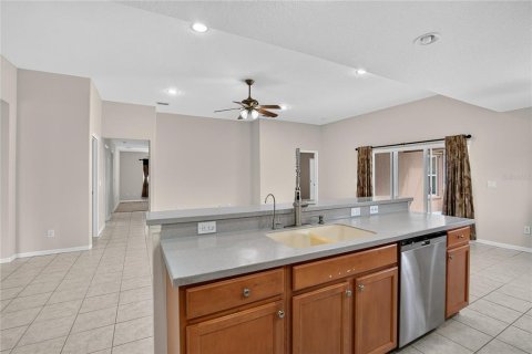Villa ou maison à vendre à Bradenton, Floride: 4 chambres, 225.66 m2 № 2408728 - photo 13