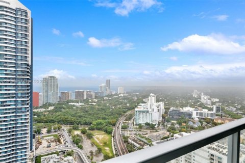 Снять в аренду кондоминиум в Майами, Флорида 2 спальни, 94.11м2, № 1974336 - фото 27