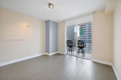 Снять в аренду кондоминиум в Майами, Флорида 2 спальни, 94.11м2, № 1974336 - фото 11