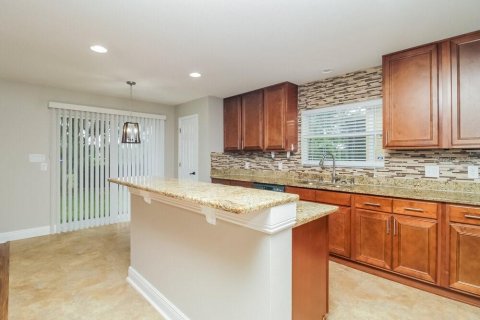 Villa ou maison à louer à Mount Dora, Floride: 3 chambres, 205.31 m2 № 2413508 - photo 6