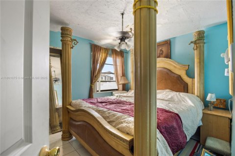 Villa ou maison à vendre à Miami, Floride: 3 chambres, 127.46 m2 № 1994378 - photo 13