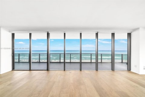 Copropriété à vendre à Miami Beach, Floride: 3 chambres, 160.26 m2 № 1945145 - photo 2