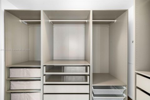 Copropriété à vendre à Miami Beach, Floride: 3 chambres, 160.26 m2 № 1945145 - photo 18