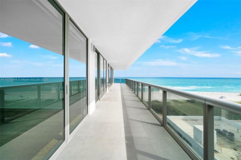 Copropriété à vendre à Miami Beach, Floride: 3 chambres, 160.26 m2 № 1945145 - photo 28