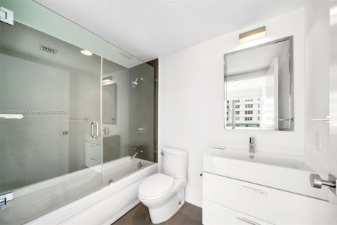 Copropriété à vendre à Miami Beach, Floride: 3 chambres, 160.26 m2 № 1945145 - photo 22