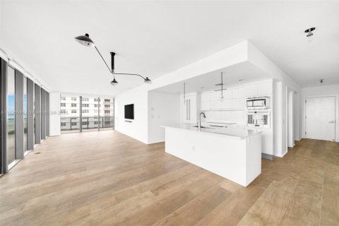 Copropriété à vendre à Miami Beach, Floride: 3 chambres, 160.26 m2 № 1945145 - photo 9