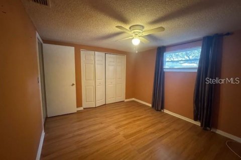 Villa ou maison à louer à New Port Richey, Floride: 3 chambres, 157.84 m2 № 2098758 - photo 6