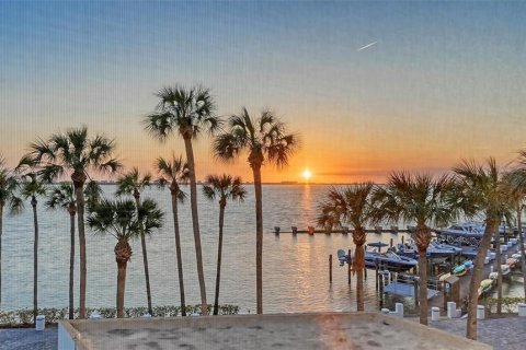 Condo in Sarasota, Florida, 2 bedrooms  № 1544969 - photo 17