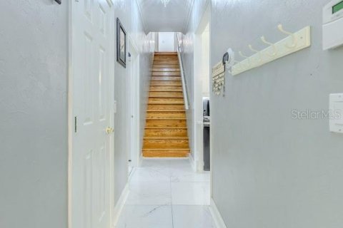 Купить виллу или дом в Гейнсвилл, Флорида 13 комнат, 426.14м2, № 2291754 - фото 24