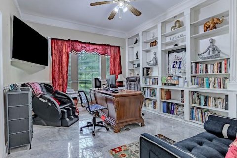 Купить виллу или дом в Гейнсвилл, Флорида 13 комнат, 426.14м2, № 2291754 - фото 11