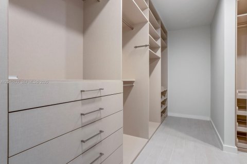 Condo in Coral Gables, Florida, 3 bedrooms № 2087094 - photo 25