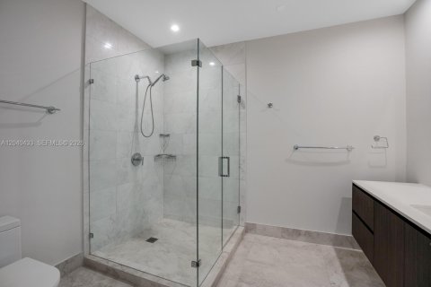 Condo in Coral Gables, Florida, 3 bedrooms № 2087094 - photo 30