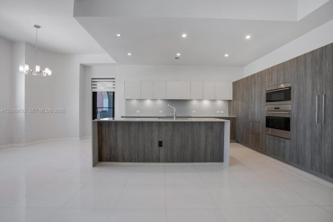 Condo in Coral Gables, Florida, 3 bedrooms № 2087094 - photo 9