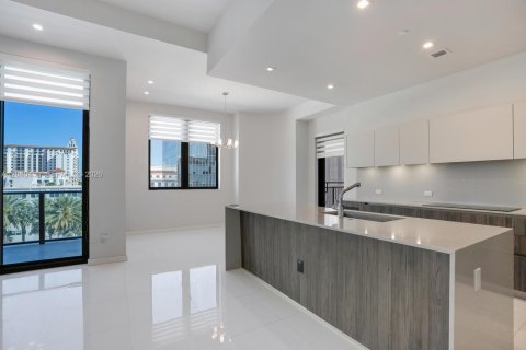 Condo in Coral Gables, Florida, 3 bedrooms № 2087094 - photo 14