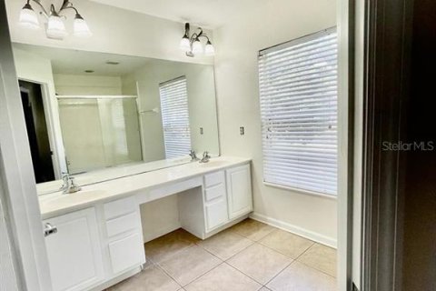 Touwnhouse à louer à Orlando, Floride: 3 chambres, 154.68 m2 № 2416259 - photo 14