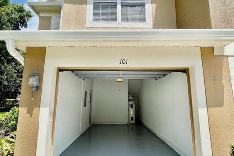 Touwnhouse à louer à Orlando, Floride: 3 chambres, 154.68 m2 № 2416259 - photo 4
